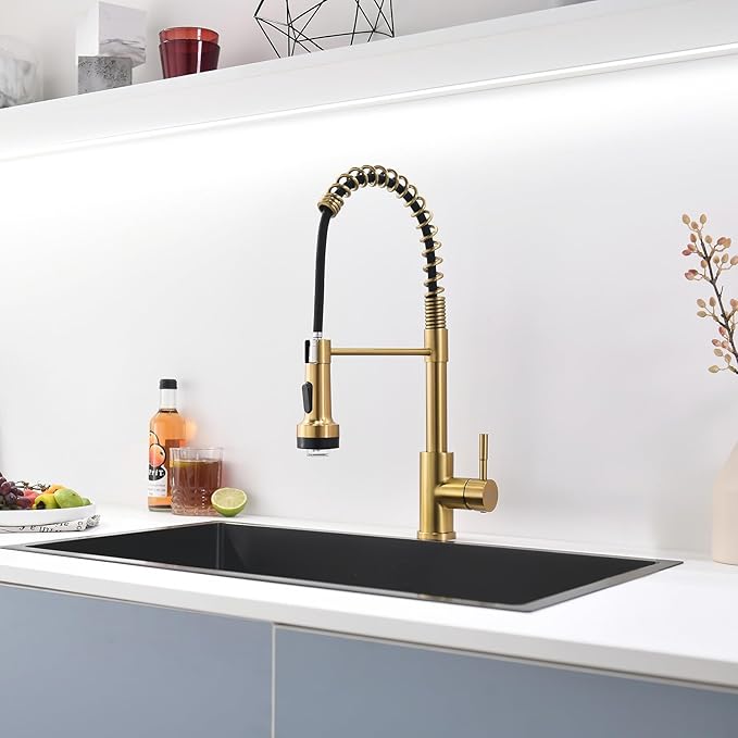 GIMILI Gold Kitchen Faucet with Pull Down Sprayer Single Hole Stainless Steel LED Faucet, Suitable for Farmhouses, RV, Laundry Room, Outdoor, and Campers. Llave para fregadero de cocina