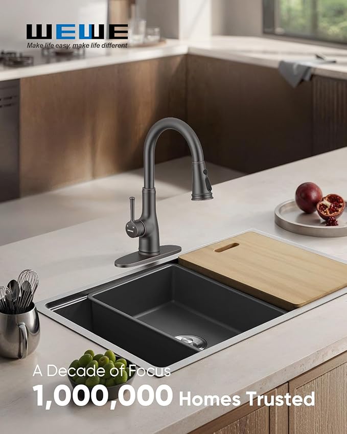 WEWE Vintage Kitchen Faucet with Pull Down Sprayer, Stainless Steel 1 or 3 Hole High Arc Single Handle Antique Sink Faucet for Classic Modern Ktichen, Oil Rubbed Bronze Bar & Prep Sinks